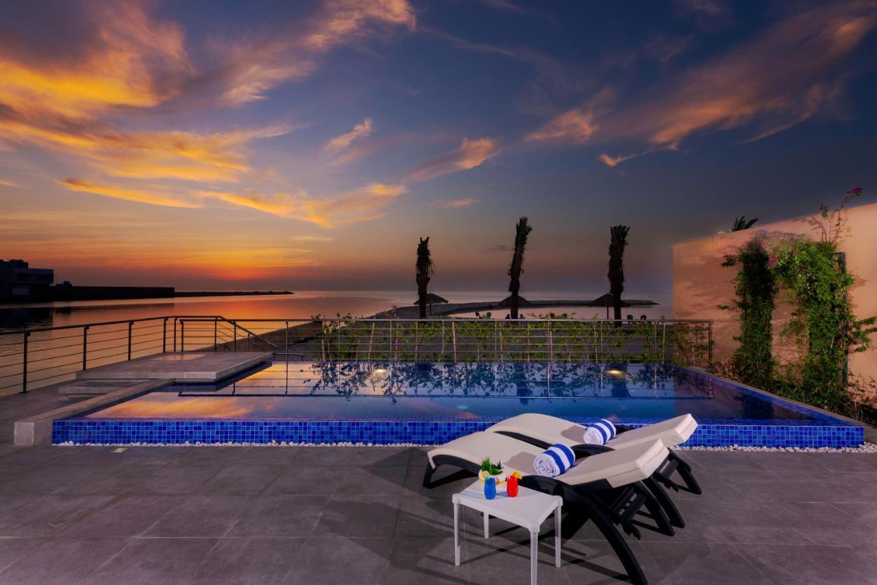 Jaw Resort & Spa Manama Exterior photo