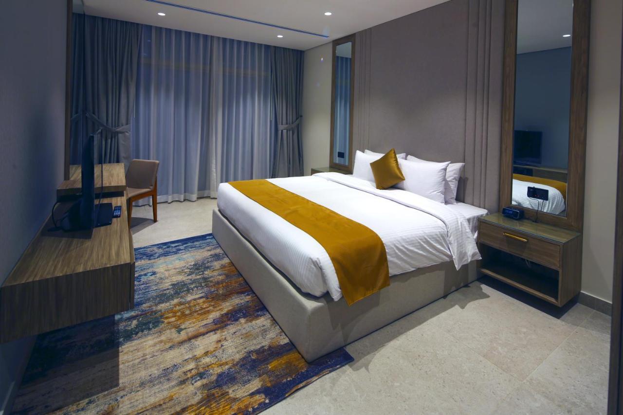 Jaw Resort & Spa Manama Exterior photo