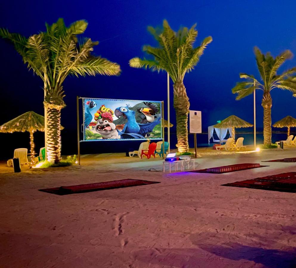 Jaw Resort & Spa Manama Exterior photo