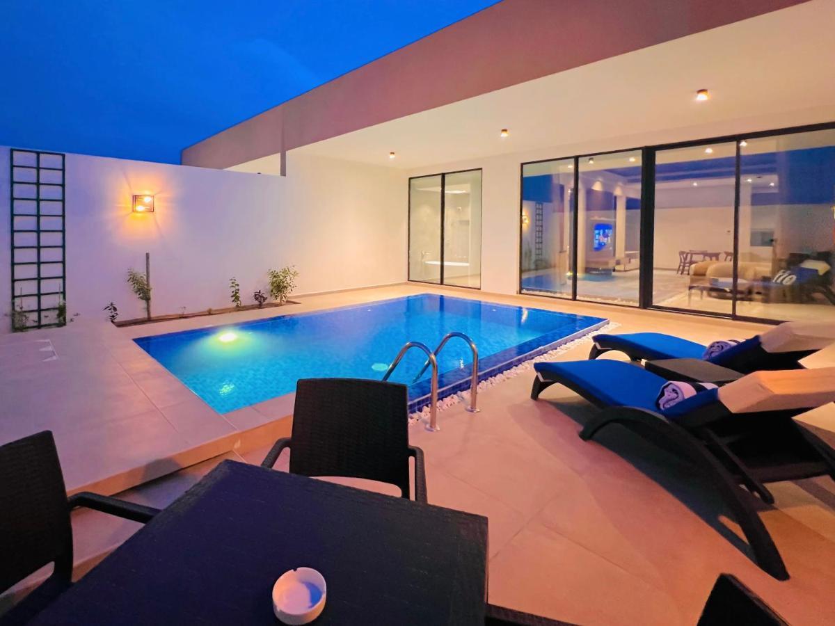 Jaw Resort & Spa Manama Exterior photo