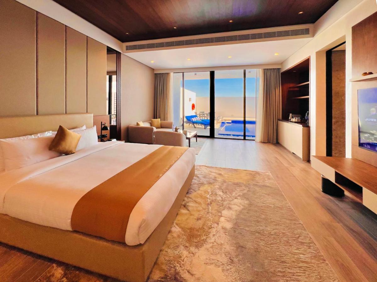Jaw Resort & Spa Manama Exterior photo
