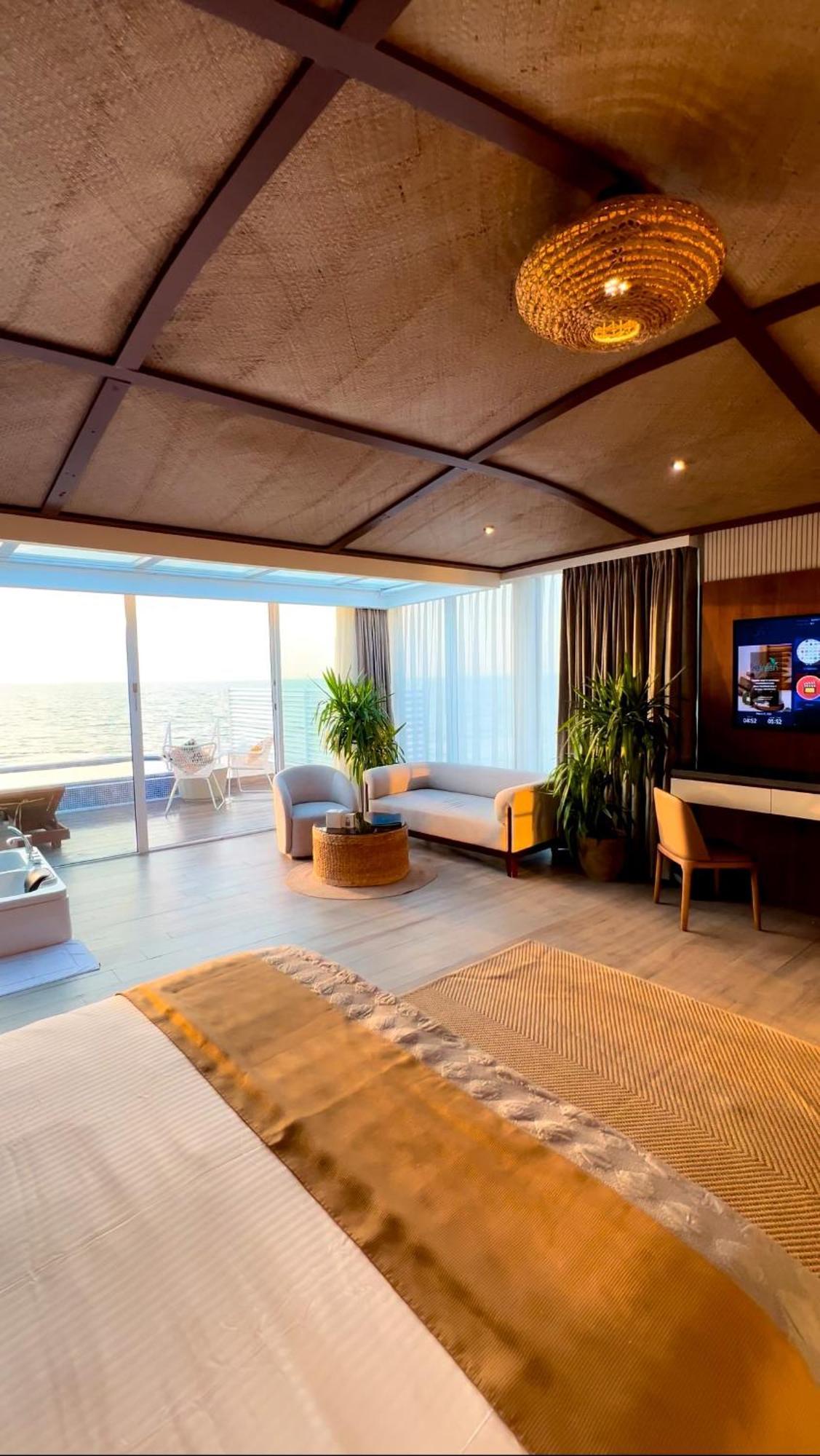 Jaw Resort & Spa Manama Exterior photo